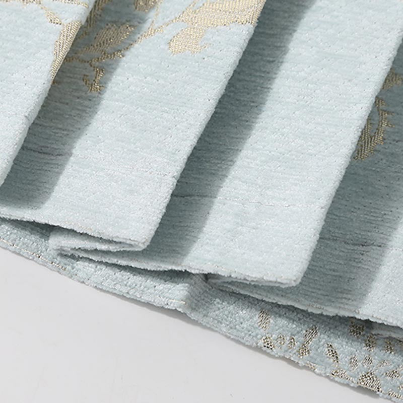 Süßer Strickpullover mit Vintage-Stickerei und Faltenrock