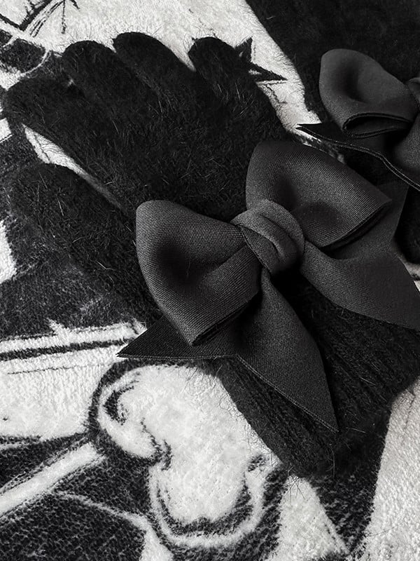 Black Gothic Bowknot Cutout Details at Finger Pads Gloves