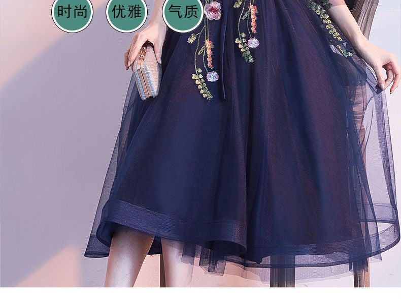 Floral Embroidered 3/4-Sleeve Midi Prom Dress