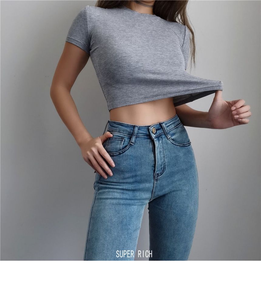 Cropped Top Plain Short-Sleeve