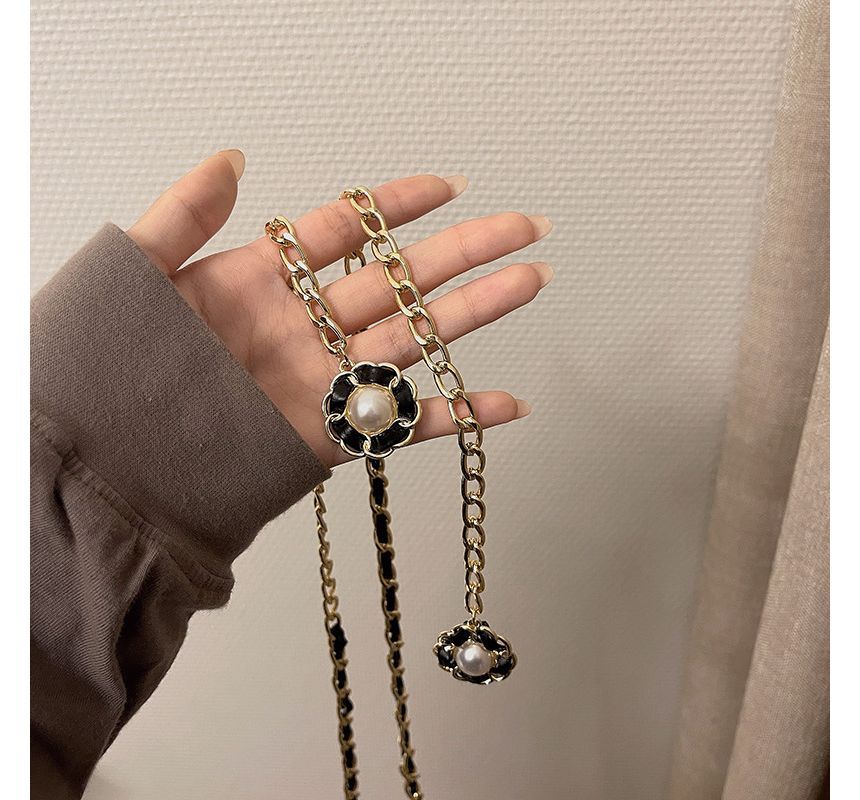 Floral Pearl Belt Faux Chain
