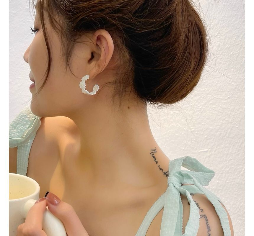 Flower Open Hoop Earring