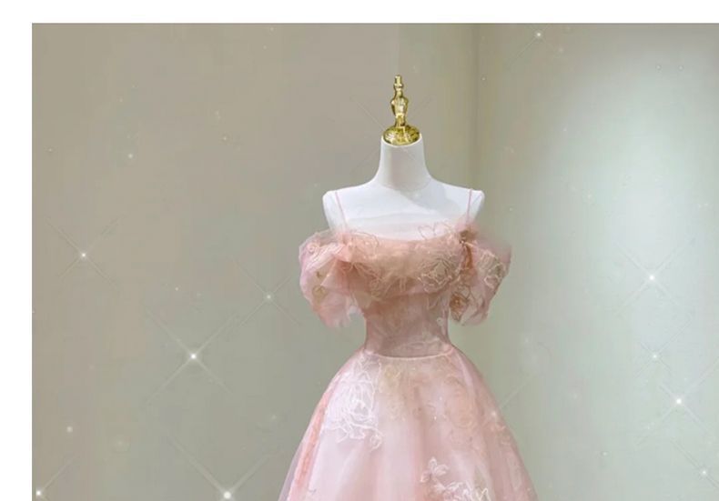 Cold-Shoulder Floral Print A-Line Evening Gown