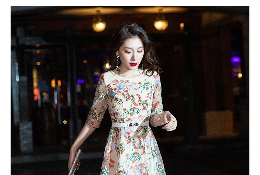 Elbow-Sleeve Floral A-Line Cocktail Dress