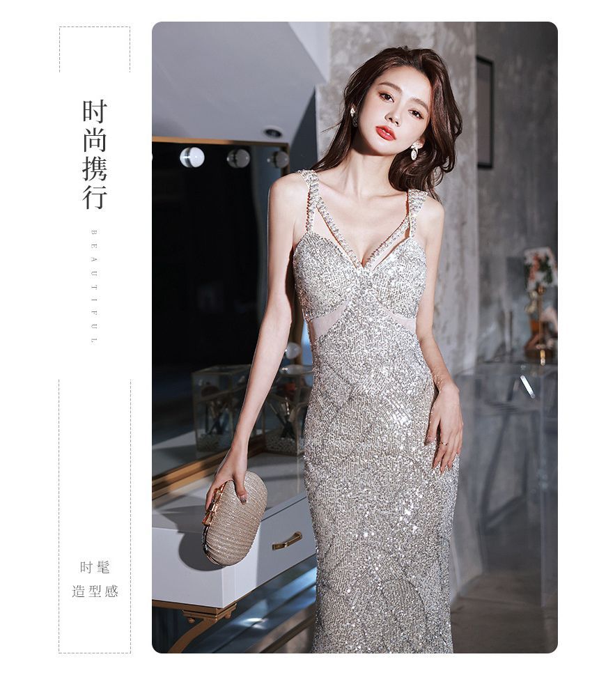 Mermaid Sequined Evening Sleeveless Gown V-Neck