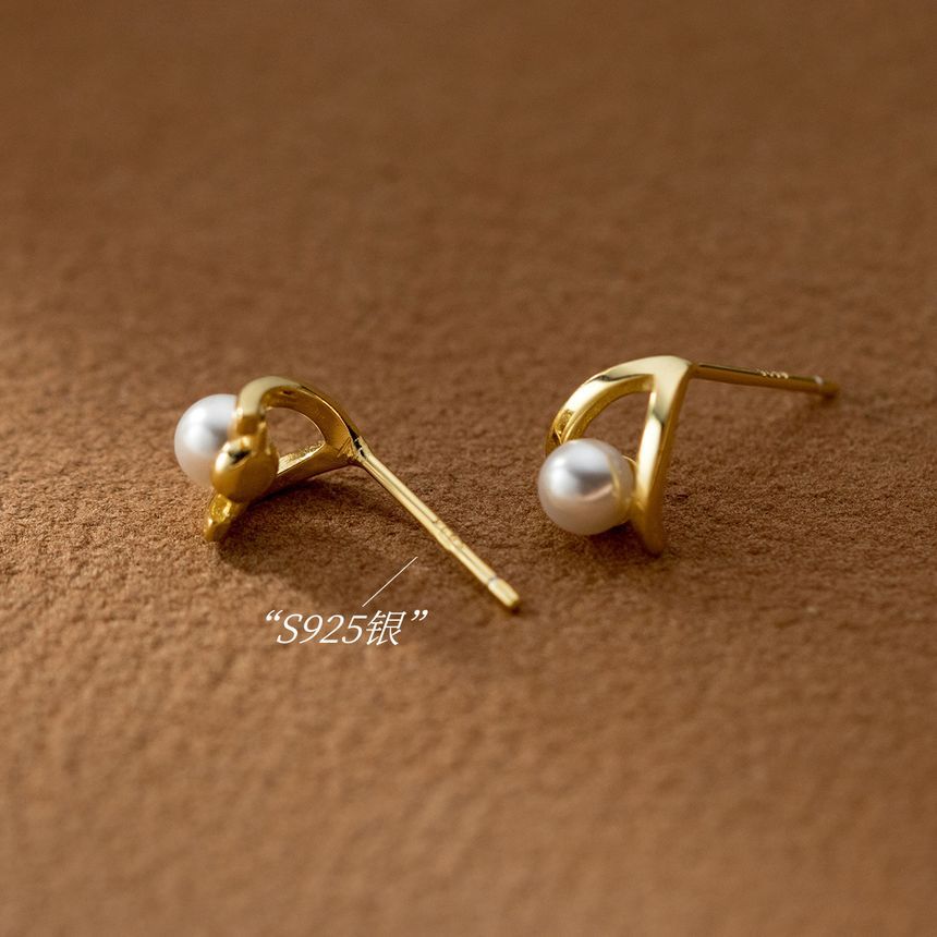 Faux Pearl Sterling Silver Earring