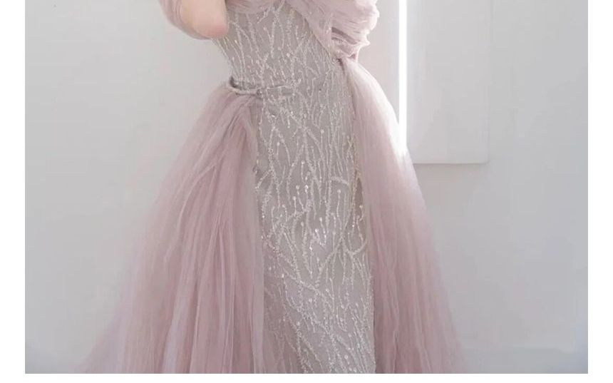 Off-Shoulder Sequined Rhinestone Bow A-Line Mesh Evening Gown