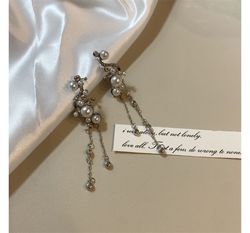 Rhinestone Cuff Fringe Ear Faux Pearl