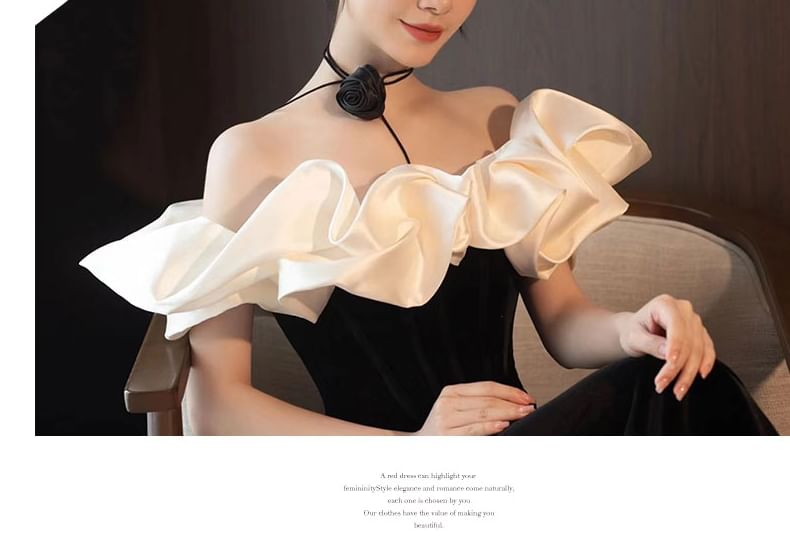 + Off-Shoulder Floral Set: Two Evening Choker Mermaid Gown Tone Velvet Ruffle
