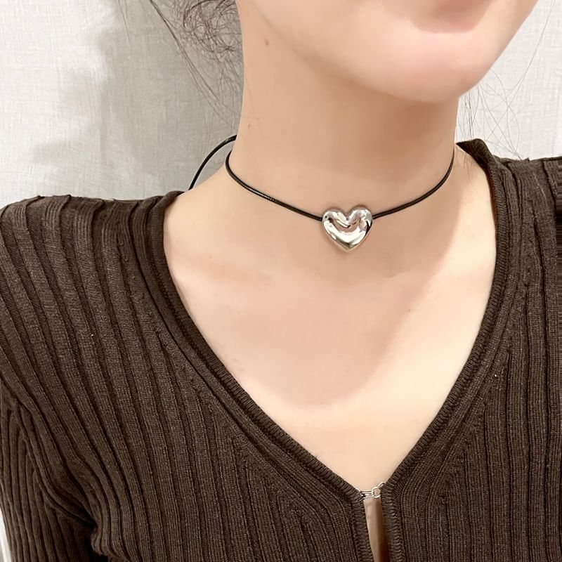 Heart Cord Choker