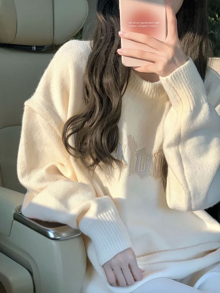 Pullover mit Rundhalsausschnitt und Schriftzug