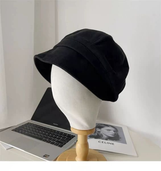 Faux Leather Plain Newsboy Cap