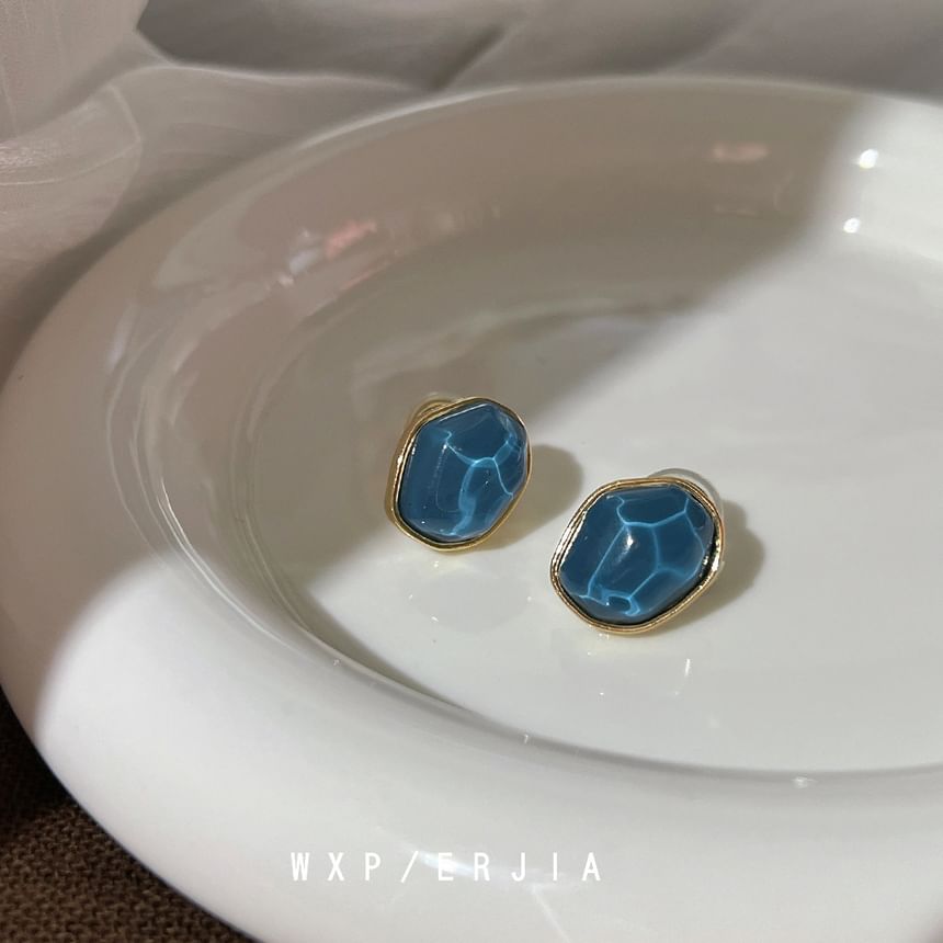 Faux Irregular Gemstone Alloy Ear Cuff