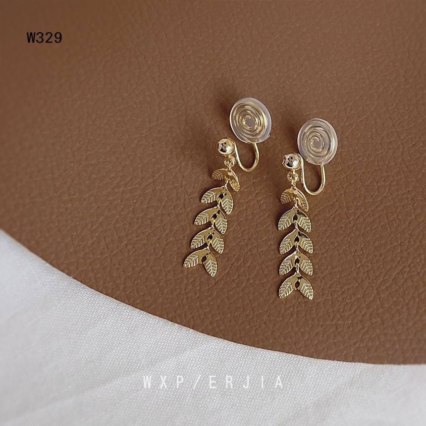 Alloy Dangle Leaf Earring