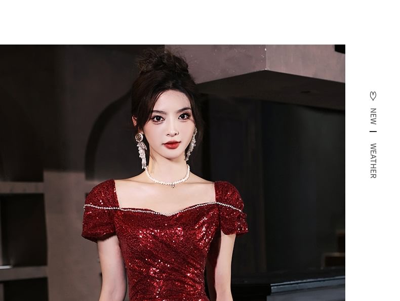 Sequin Short-Sleeve Square Plain Gown A-Line Slit Neck Evening