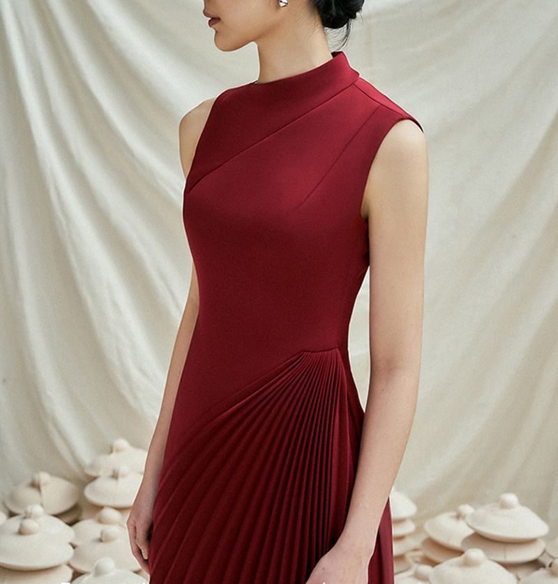 Sleeveless Plain Asymmetrical Pleated Sheath Evening Dress