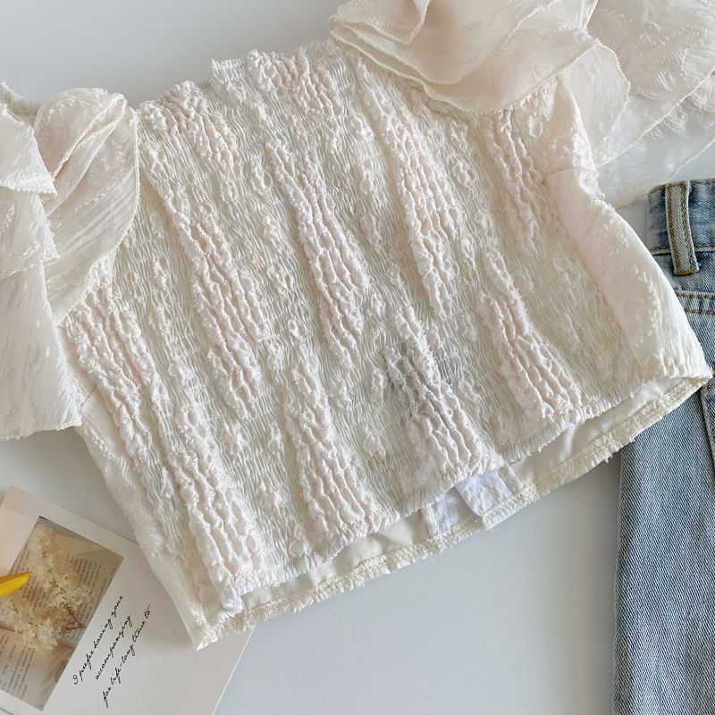 Kurzärmliges Crop-Top mit U-Ausschnitt und Rüschenbesatz