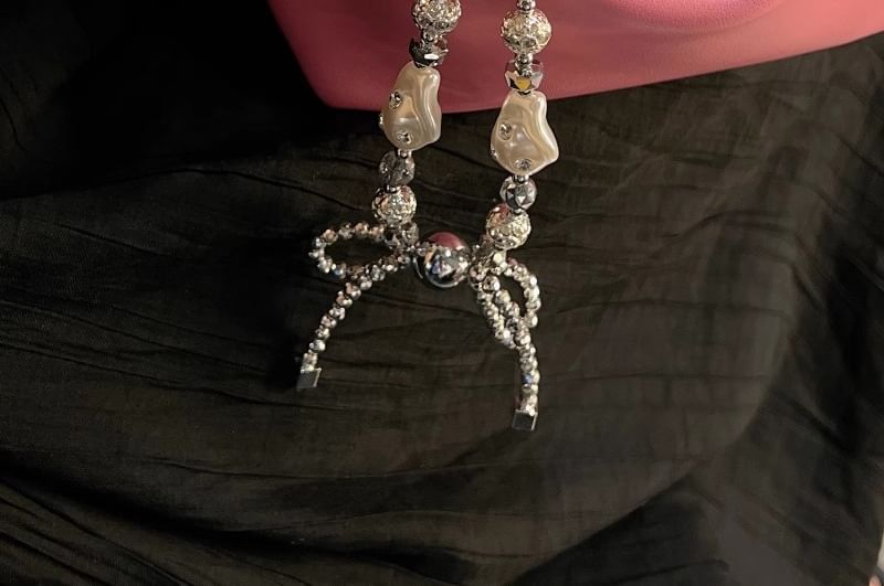 Pearl Irregular Rhinestone Phone Faux Strap