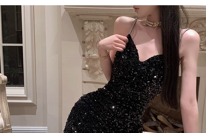 V-Neck Strap Gown Sequin Spaghetti Evening Mermaid