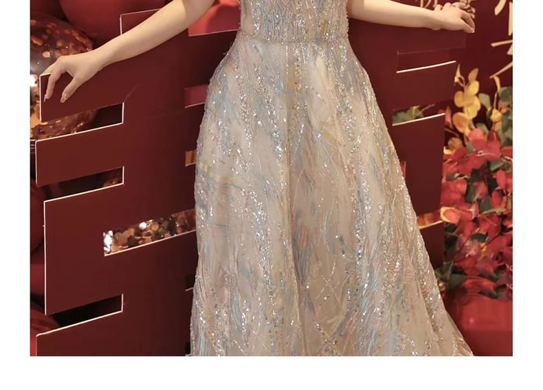 Fringed Halter Evening A-Line Sequin V-Neck Gown Shoulder Cold