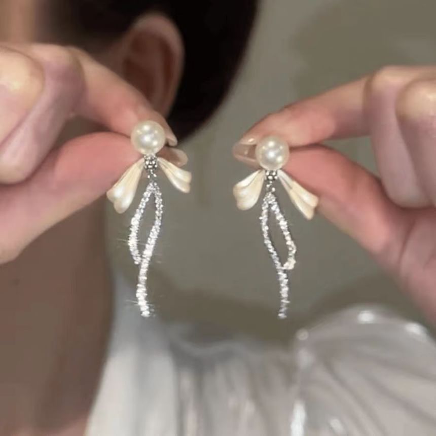 Rhinestone Bow Drop Earring