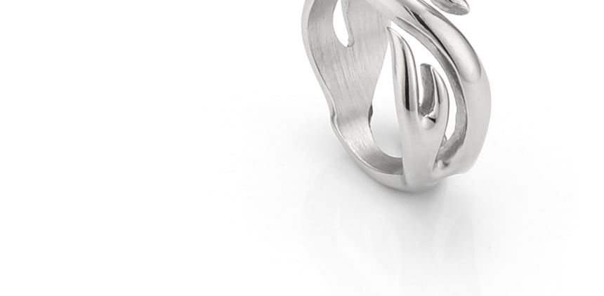 Swirl Ring