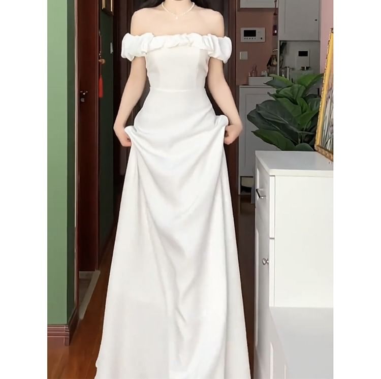 Cap-Sleeve Off-Shoulder Plain A-Line Wedding Gown