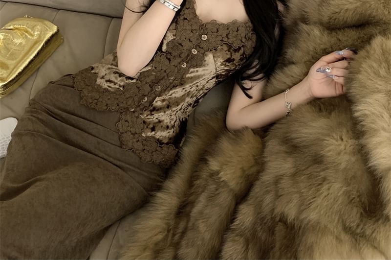 Frill Trim Plain Corp Cami Top