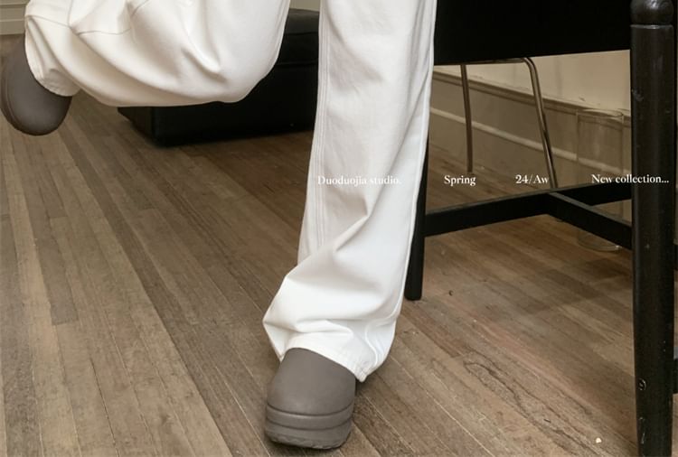 High Waist Bow Embroidered Loose Fit Jeans