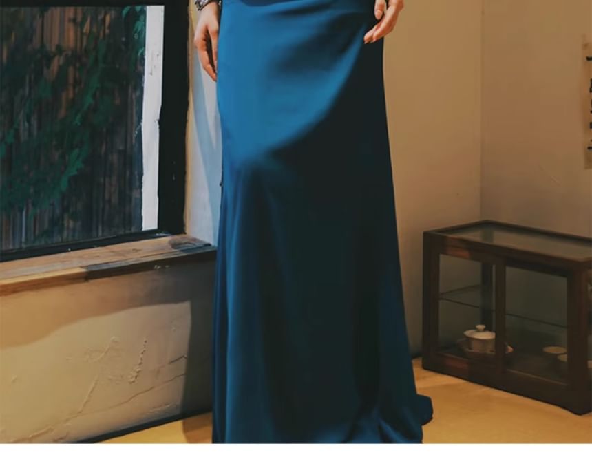 Halter Neck Plain Ruched Mermaid Evening Gown