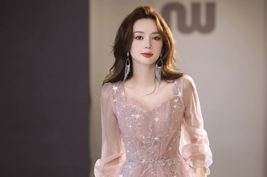 Long Sleeve V-Neck Glitter Sheath Evening Gown