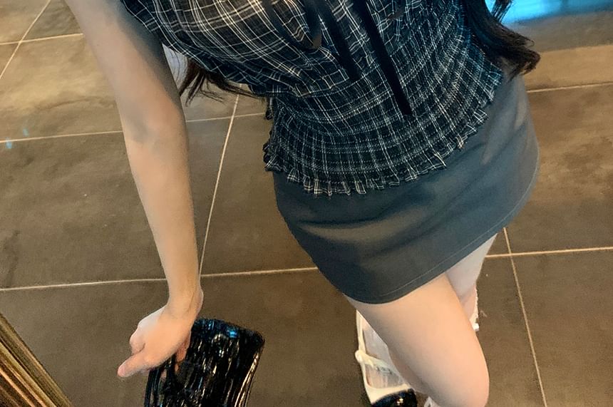 Short Sleeve Square Neck Plaid Bow Shirred Top