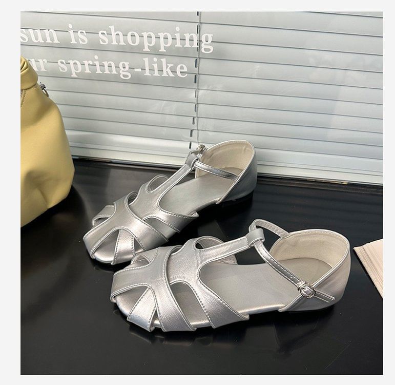 Cut Gladiator Sandals Low