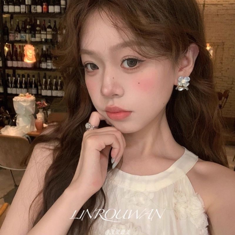 Acrylic Earring Floral Alloy Stud