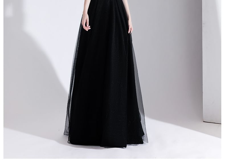 A-Line Spaghetti Strap Gown Evening Plain V-Neck