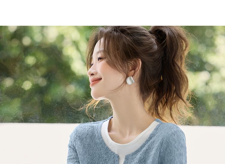 Two-Tone Layered Look Long Sleeve Blouse