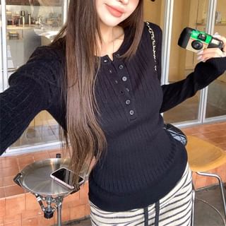 Black Knit Top with Striped Maxi Skirt - Altfashion Shop