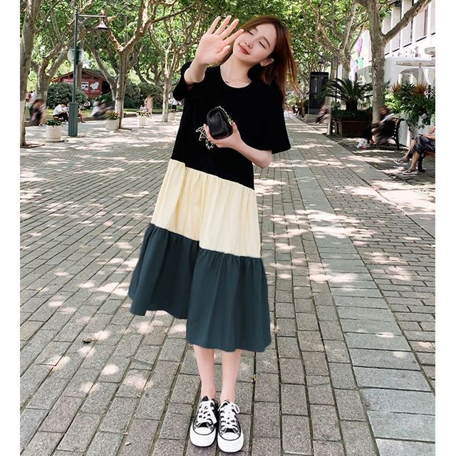 Short-Sleeve Crew Neck Color Block Midi A-Line Dress