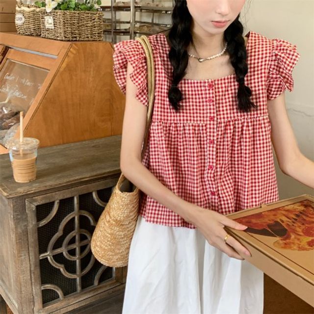 Sleeveless Gingham Ruffle Blouse
