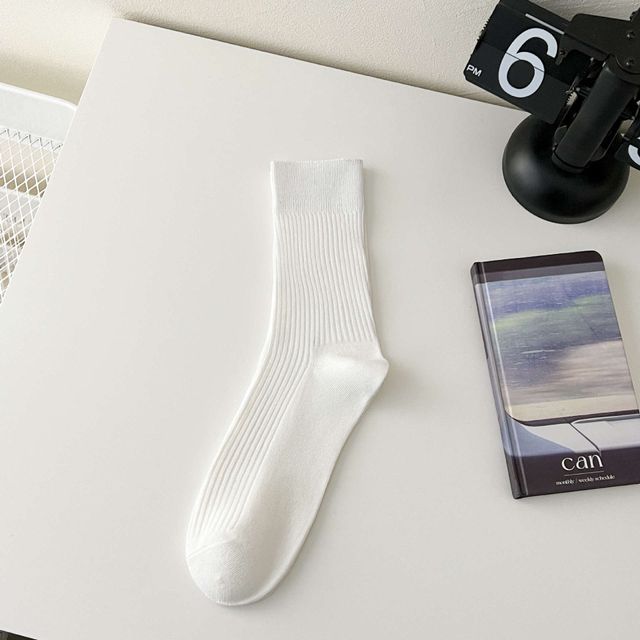 Plain Ribbed Socks