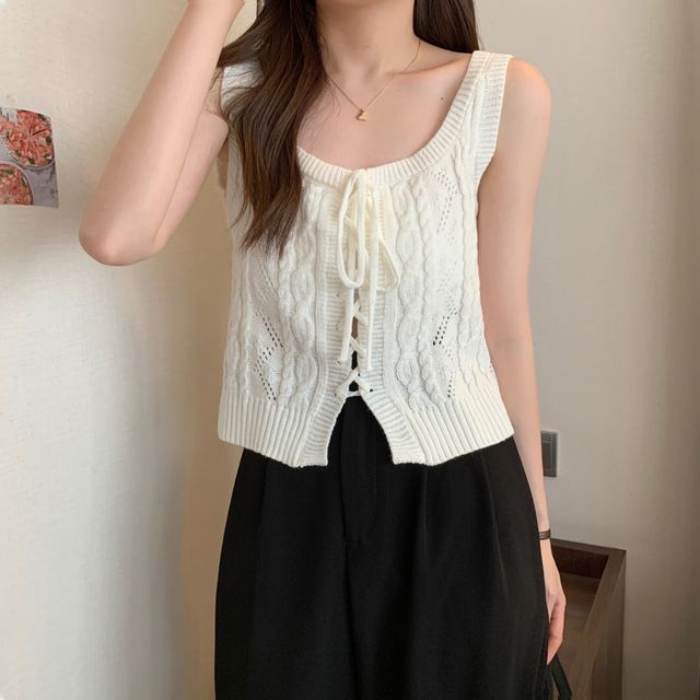 Knit Vest Cable-Knit Lace-Up