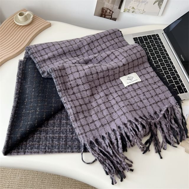 Scarf Fringe Plaid