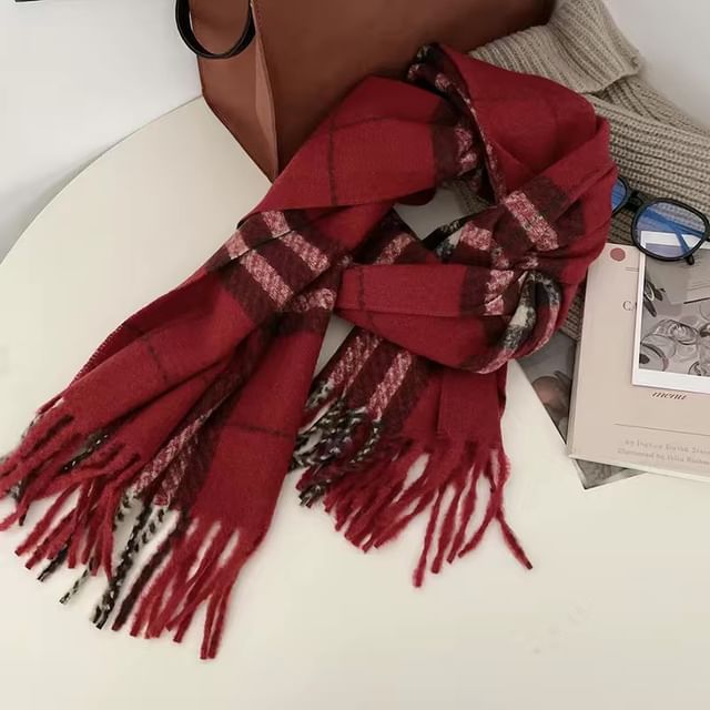 Plaid Fringed Scarf