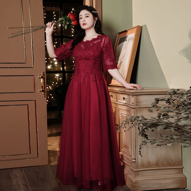 Evening Boatneck Plus Size A-Line Lace Elbow-Sleeve Gown