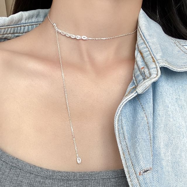 Rhinestone Pendant Necklace