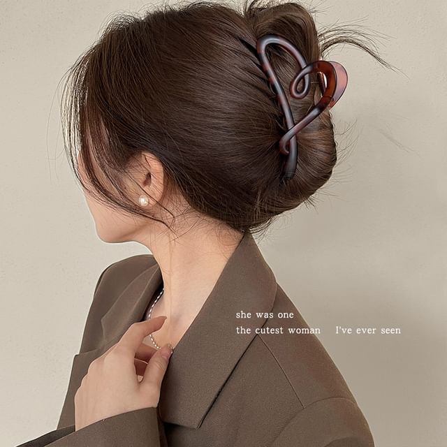 Heart Acrylic Hair Clamp