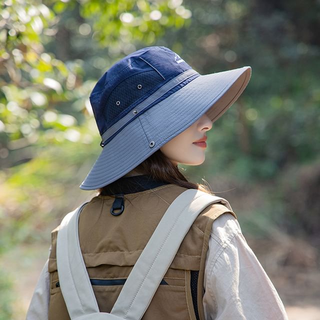 Boonie Hat Mountain Embroidered