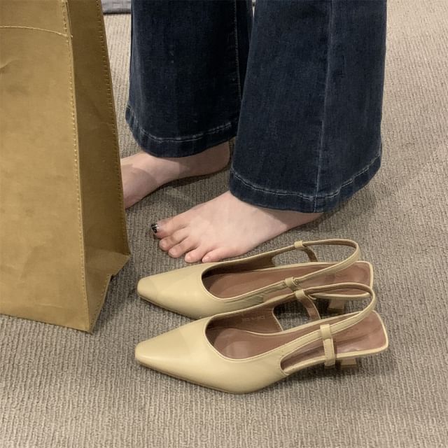Low Heel Pointy Slingback Sandals