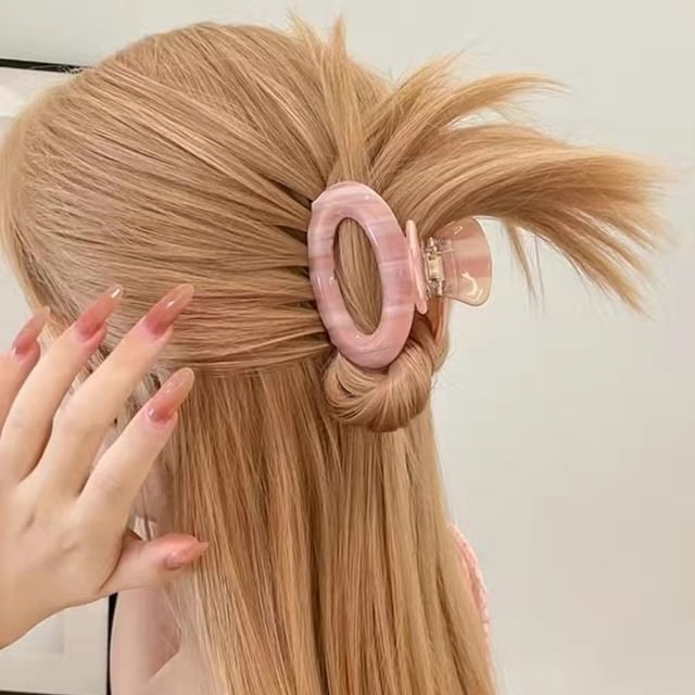 Oval Hair Claw