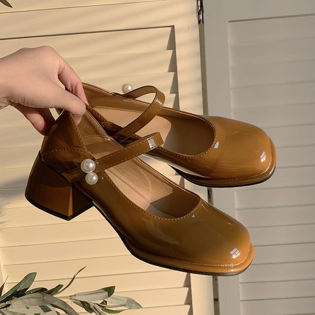 Block Heel Faux Pearl Mary Jane Pumps